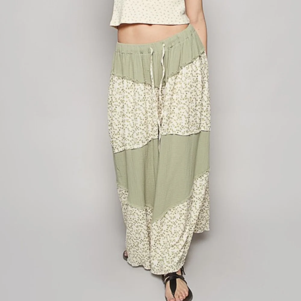 POL Mint Floral Print Color Block Wide leg Pants - Picture 3 of 5
